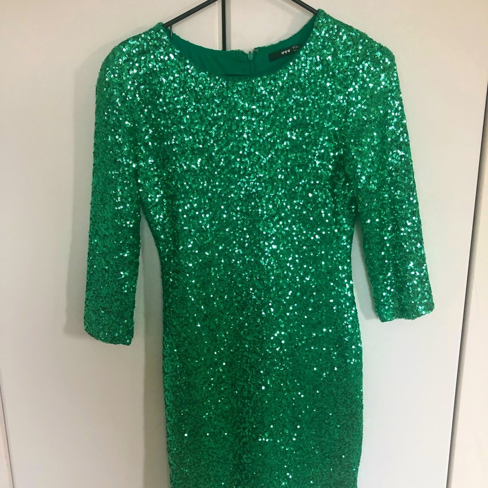TFNC Green Sequins Mini Dress Size M